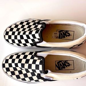 Black and White Vans Checkboards